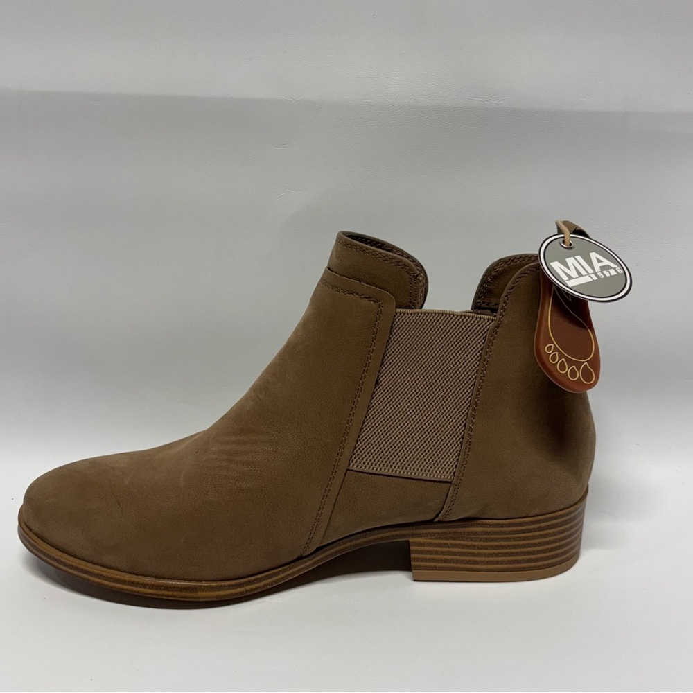 ✨MIA Tan Vegan Leather Ankle Booties Size 8.5 - Picture 6 of 10